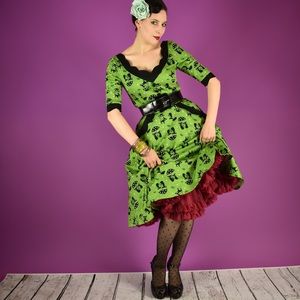 NWOT Voodoo Vixen Raining Cats Dress